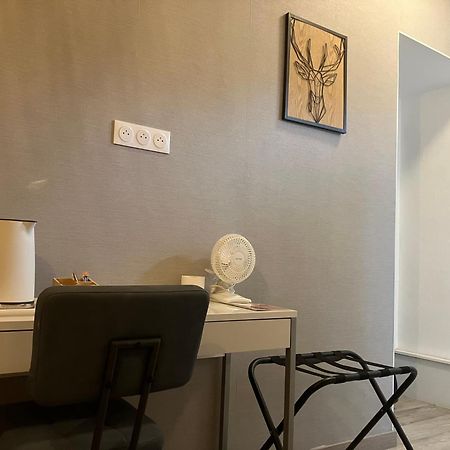 Hotel Du Nord Chambres Familiales Fontaines  Экстерьер фото