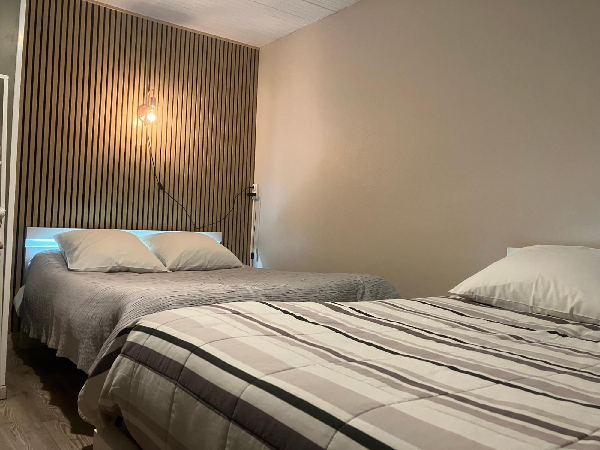 Hotel Du Nord Chambres Familiales Fontaines  Экстерьер фото